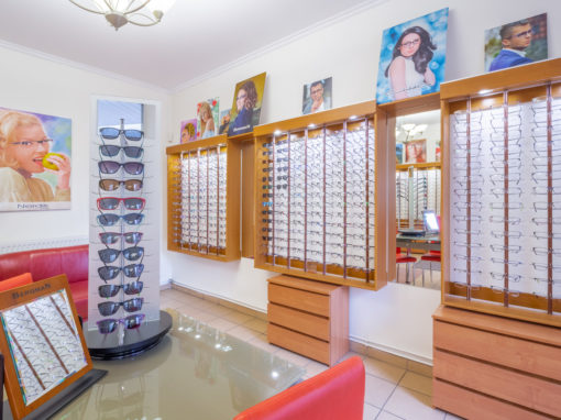Zdjęcia wnętrz pracowni optycznej Medoptical w Sosnowcu